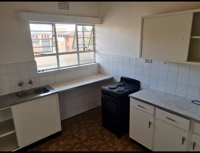 1 BEDROOM PROPERTY TO RENT IN FLORIDA PARK